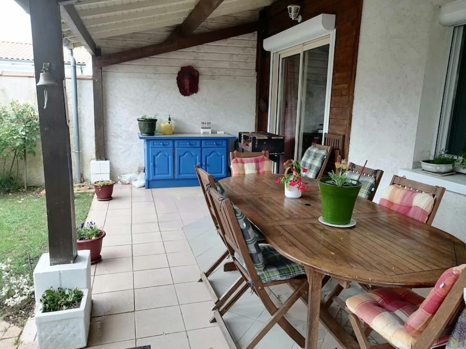 La Porte Bleue Vouneuil-sous-Biard Eksteriør billede